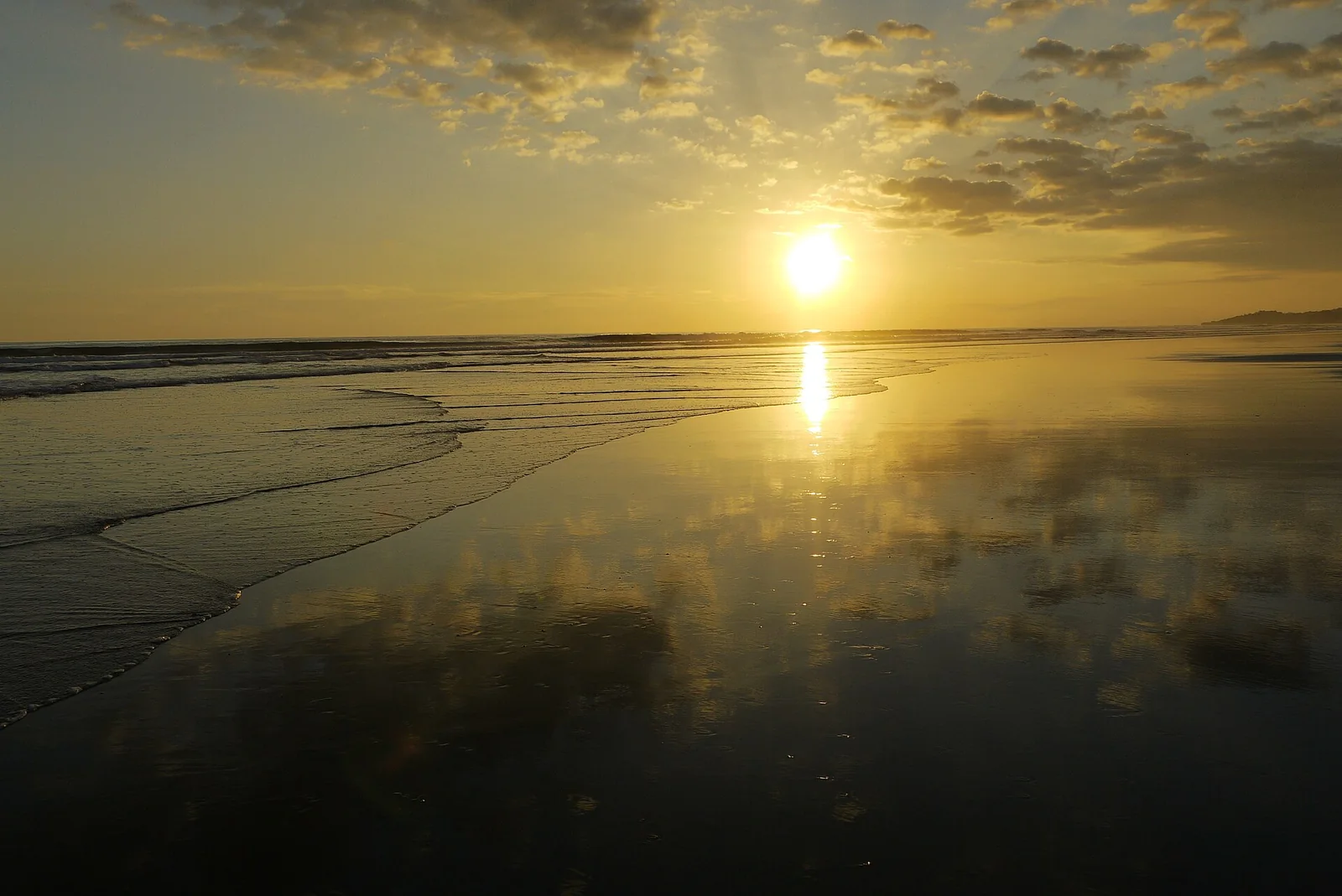 Playa Esterillos